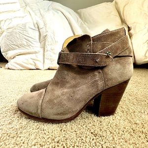 Beautiful Rag & Bone booties
